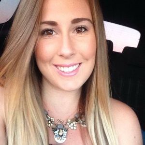 Meet your Posher, Kara